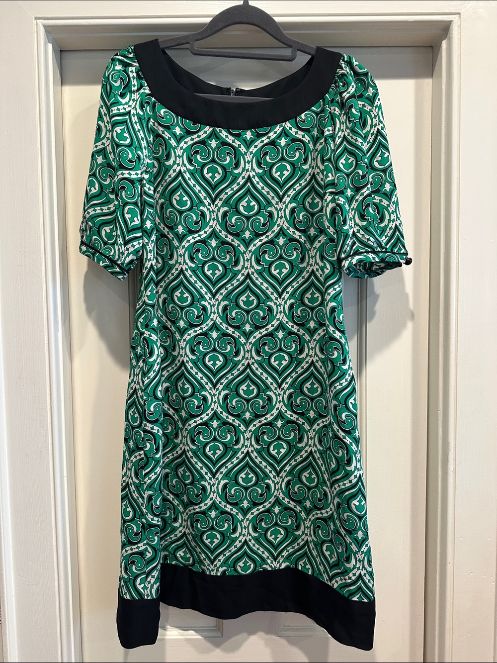 Shoshanna Green and Black Patterned Midi Shift Dress